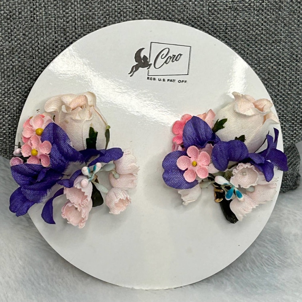 Vintage Coro‎ Screwback Earrings Floral Boquet NIB